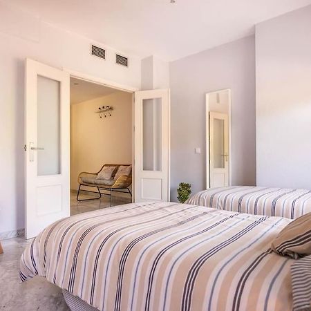 Apartamento Ronda De Triana 45 Sevilla Eksteriør bilde