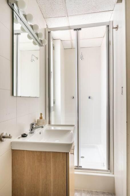 Apartamento Ronda De Triana 45 Sevilla Eksteriør bilde