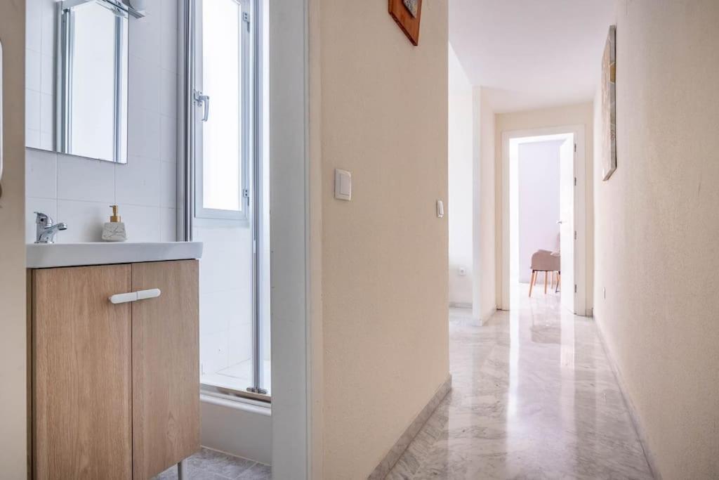 Apartamento Ronda De Triana 45 Sevilla Eksteriør bilde