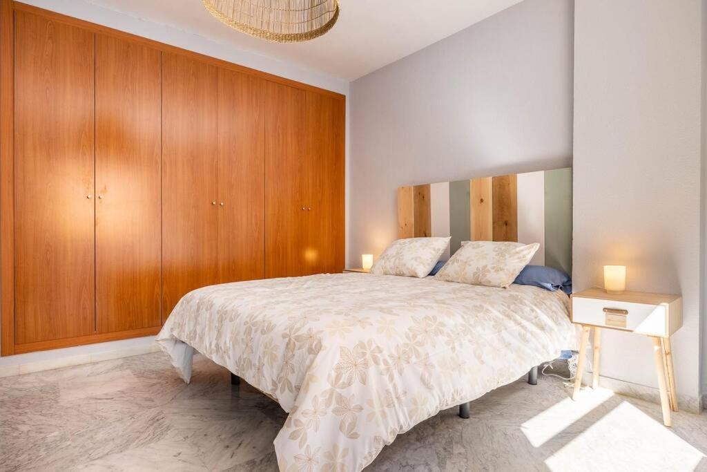 Apartamento Ronda De Triana 45 Sevilla Eksteriør bilde